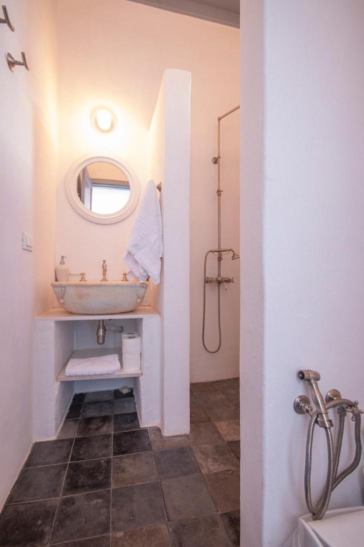 Bed and Breakfast The Anchor House Сімі Екстер'єр фото